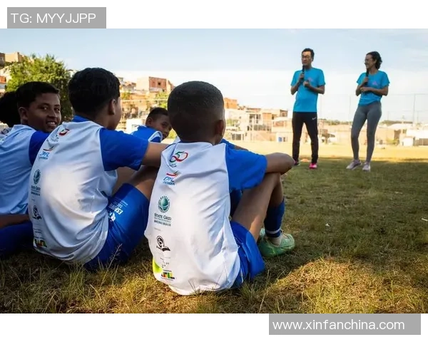 告别绿茵场我与足球的最后一场告别与未来的追寻